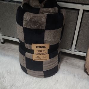 50x60 PINK Victoria's Secret Plush Blanket